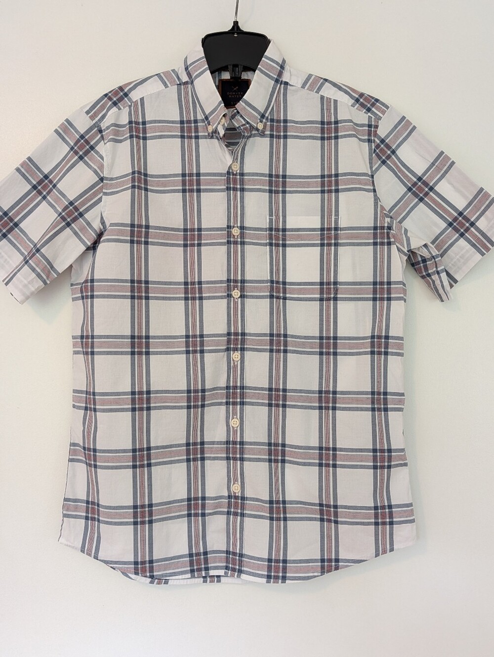 Denver Hayes Classic Short-Sleeve Plaid Button